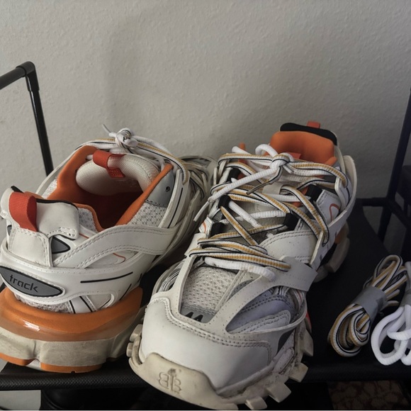 Balenciaga White and Orange Athletic Shoes - Picture 2 of 2